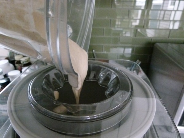 blend the soaked cashews with other ingredients